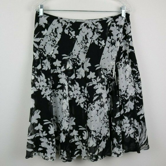 Banana Republic Womens Skirt 100% Silk Pleated 6 - Picture 2 of 6